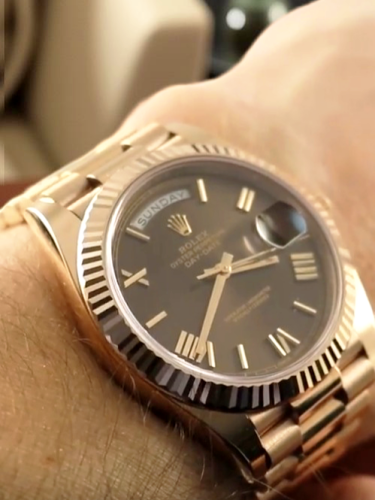 High End Replica Rolex Day-Date Men's m228235-0002 Rolex Calibre 2836/2813 Rose Gold-tone photo review
