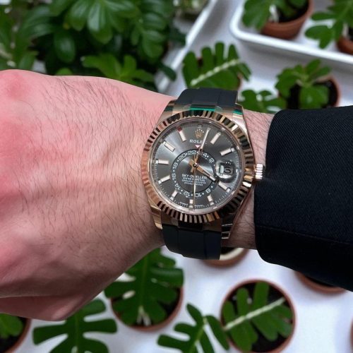 High End Replica Rolex Sky-Dweller Rolex Calibre 9015/Mingzhu Engine Men's m326235-0006 Automatic Black-tone photo review