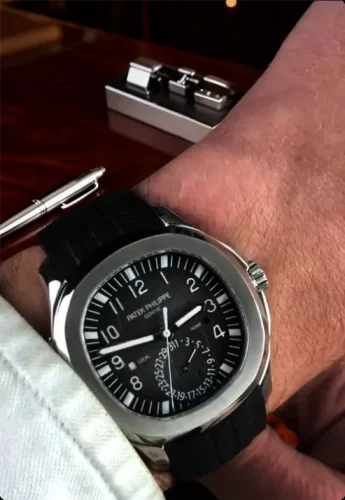 High End Replica Patek Philippe Aquanaut 40mm/42mm 5164A-001 Men's Automatic Rubber Band photo review