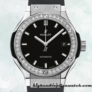 High End Replica Hublot Classic Fusion 33mm 582.NX.1170.RX.1204 Ladies Silver-tone Rubber Band