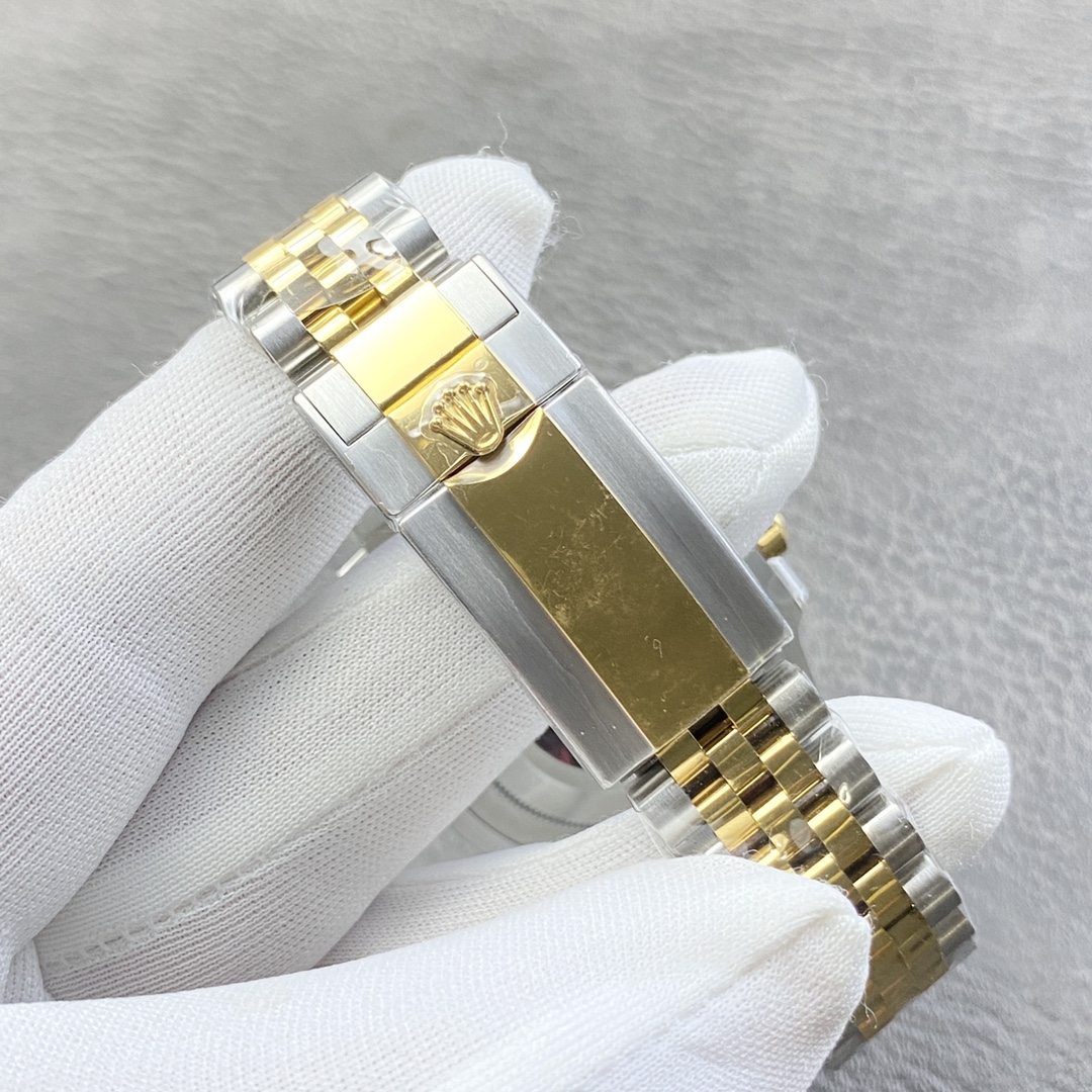 Swiss Super Clone Rolex GMT-Master 126713 Replica - 40mm Men's Luxury Watch - Image 8