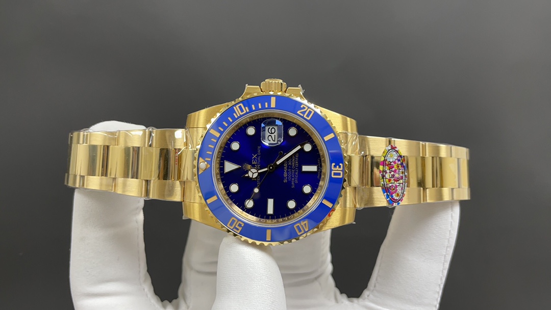 Swiss Super Clone ROLEX Submariner 126618LB Replica Watch - AAA+ Gold - Image 4