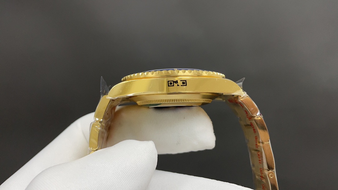 Swiss Super Clone ROLEX Submariner 126618LB Replica Watch - AAA+ Gold - Image 5