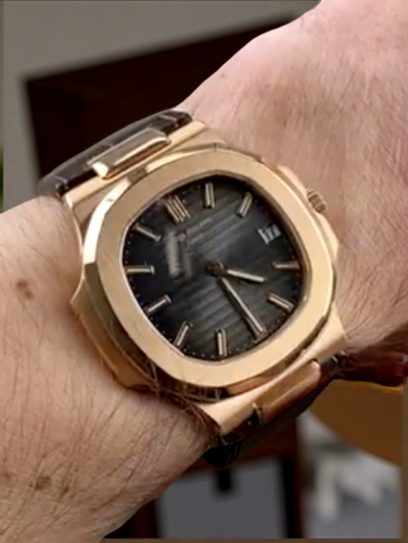 Best Swiss Super Clone Patek Philippe Nautilus Ref.5711R-001 Replica Watch 40mm Brown Dial photo review