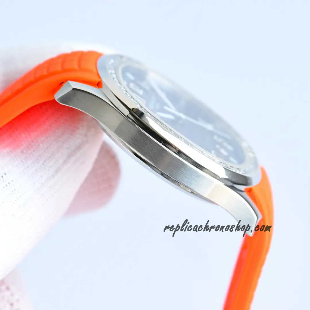 Replica Patek Philippe Aquanaut 5167-300G Automatic Watch with Diamond Bezel and Orange Rubber Strap - Image 7