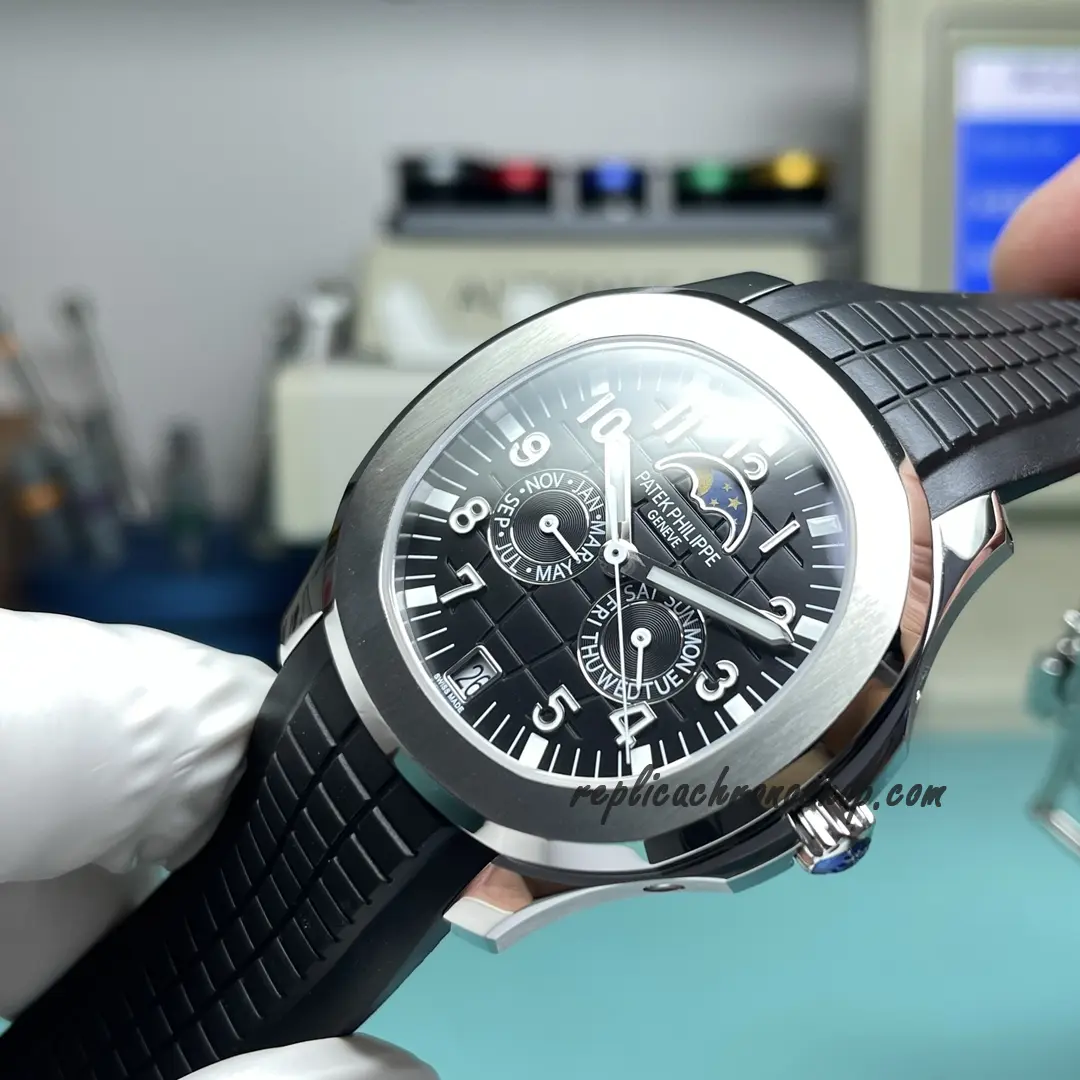 Replica Patek Philippe Aquanaut 5261R-001 Black Automatic Watch with Annual Calendar - Image 4