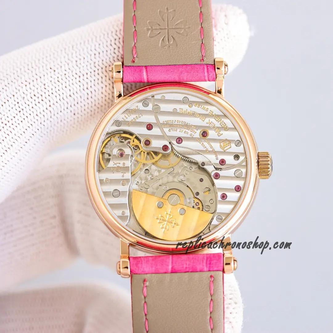 Replica Patek Philippe Calatrava 7200/200R-001 sapphire back