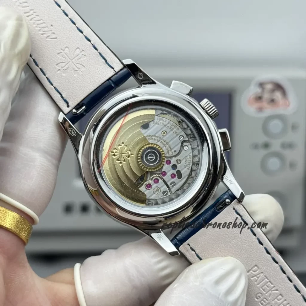 Exhibition caseback of Replica Patek Philippe Complications 5961P-001 Blue