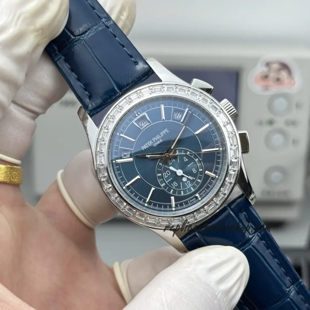Dial and chronograph detail of Replica Patek Philippe Complications 5961P-001 Blue