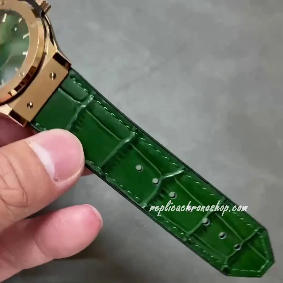 Replica Hublot Classic Fusion 542.OX.8980.RX King Gold Green Dial Automatic Watch - Image 8