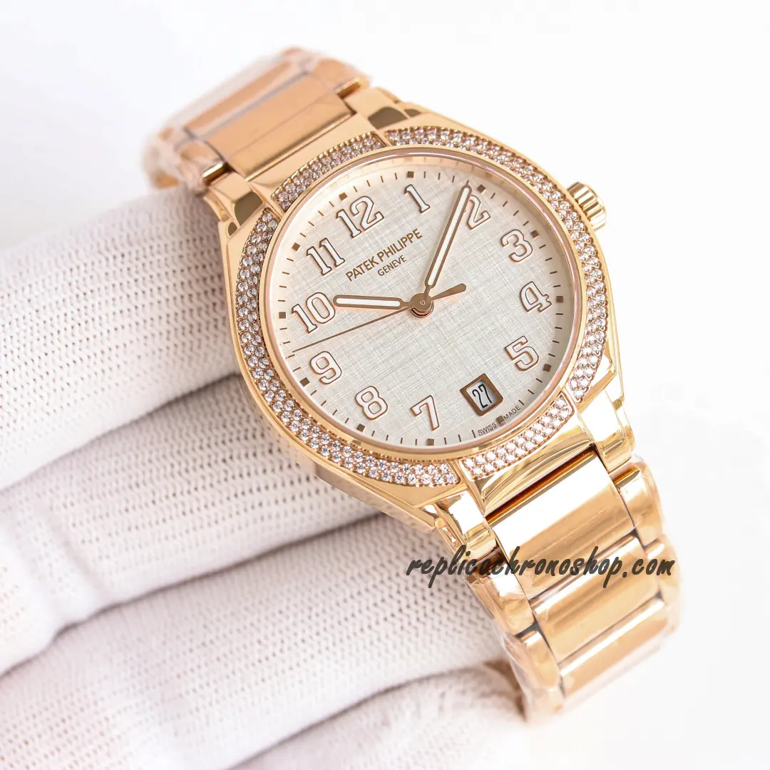 Replica Patek Philippe Twenty-4 7300/1200R-010 Diamond Rose-Gold Automatic Ladies Timepiece - Image 4