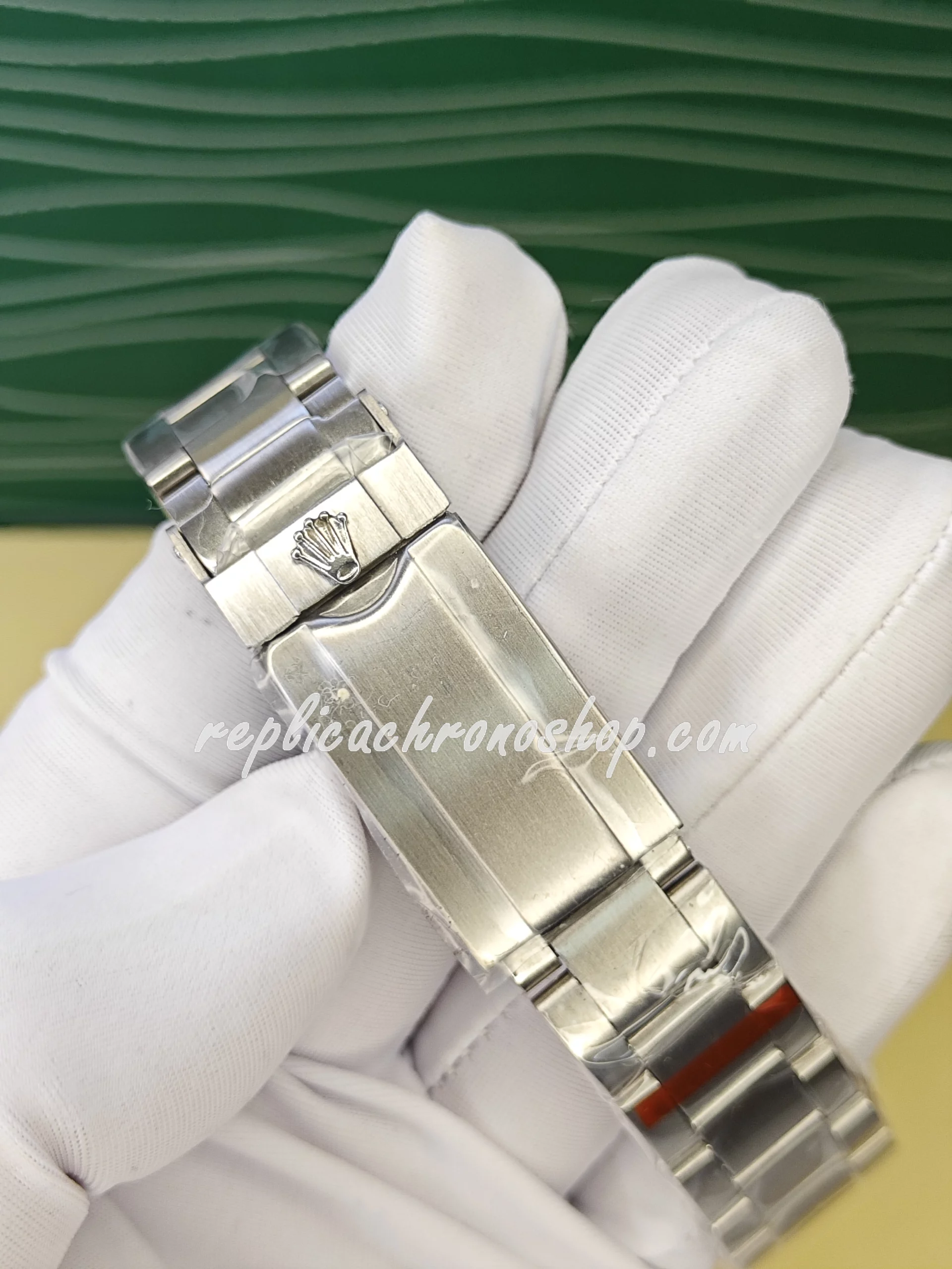 Replica Rolex Sea-Dweller 126600 4000ft Professional Dive Watch | Super Clone Automatic Edition - Image 8