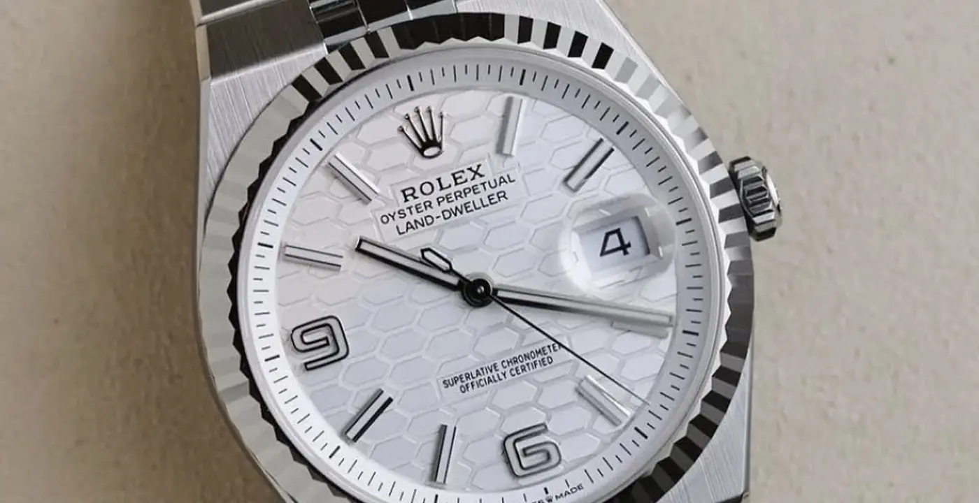 How to Tell If Your Replica Watch Needs Maintenance - High End Replica ...