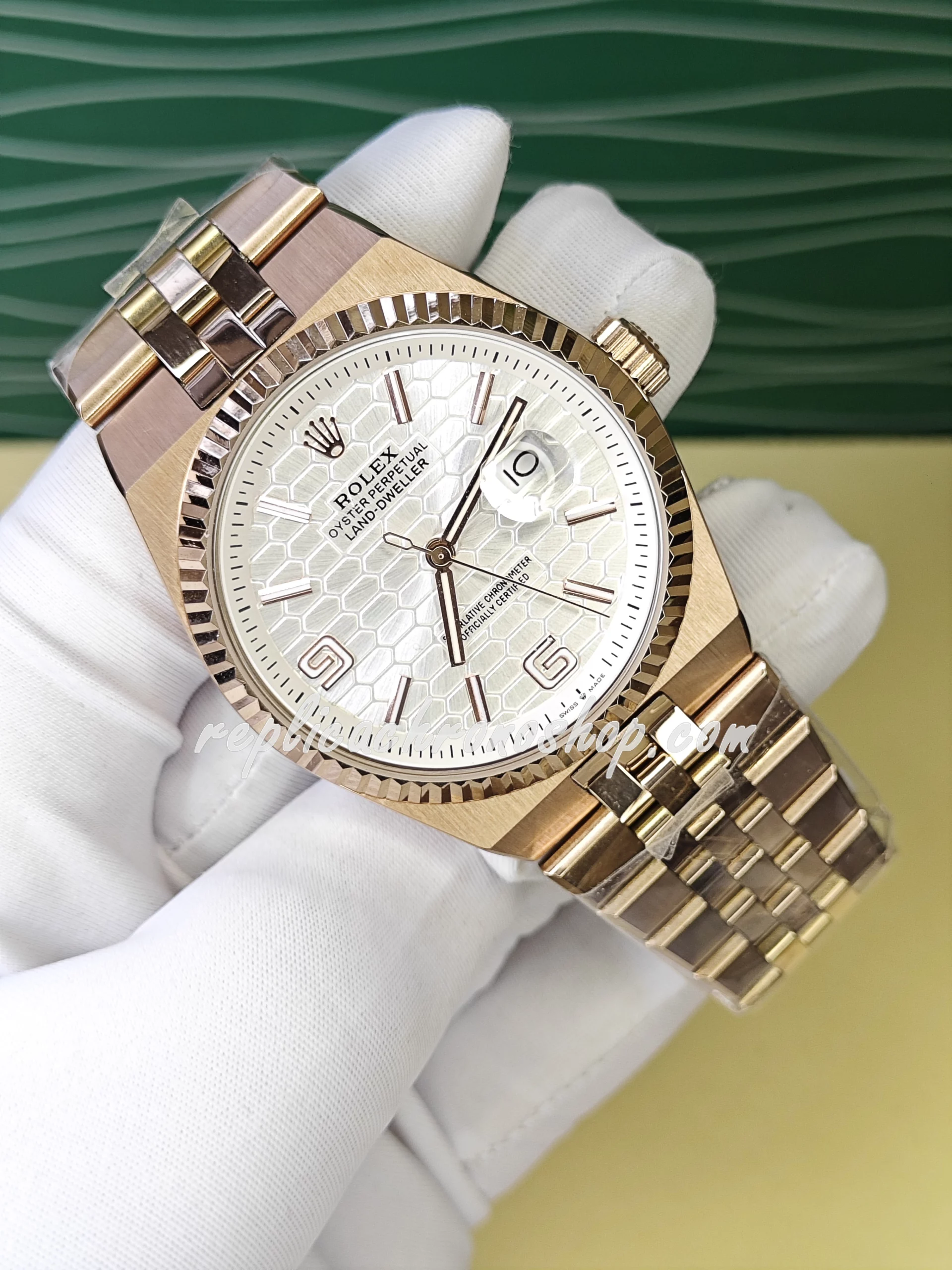 Replica Rolex Oyster Perpetual Date 127335-0002 - Luxury Rose Gold 40mm Automatic Watch with Honeycomb Dial - Image 2