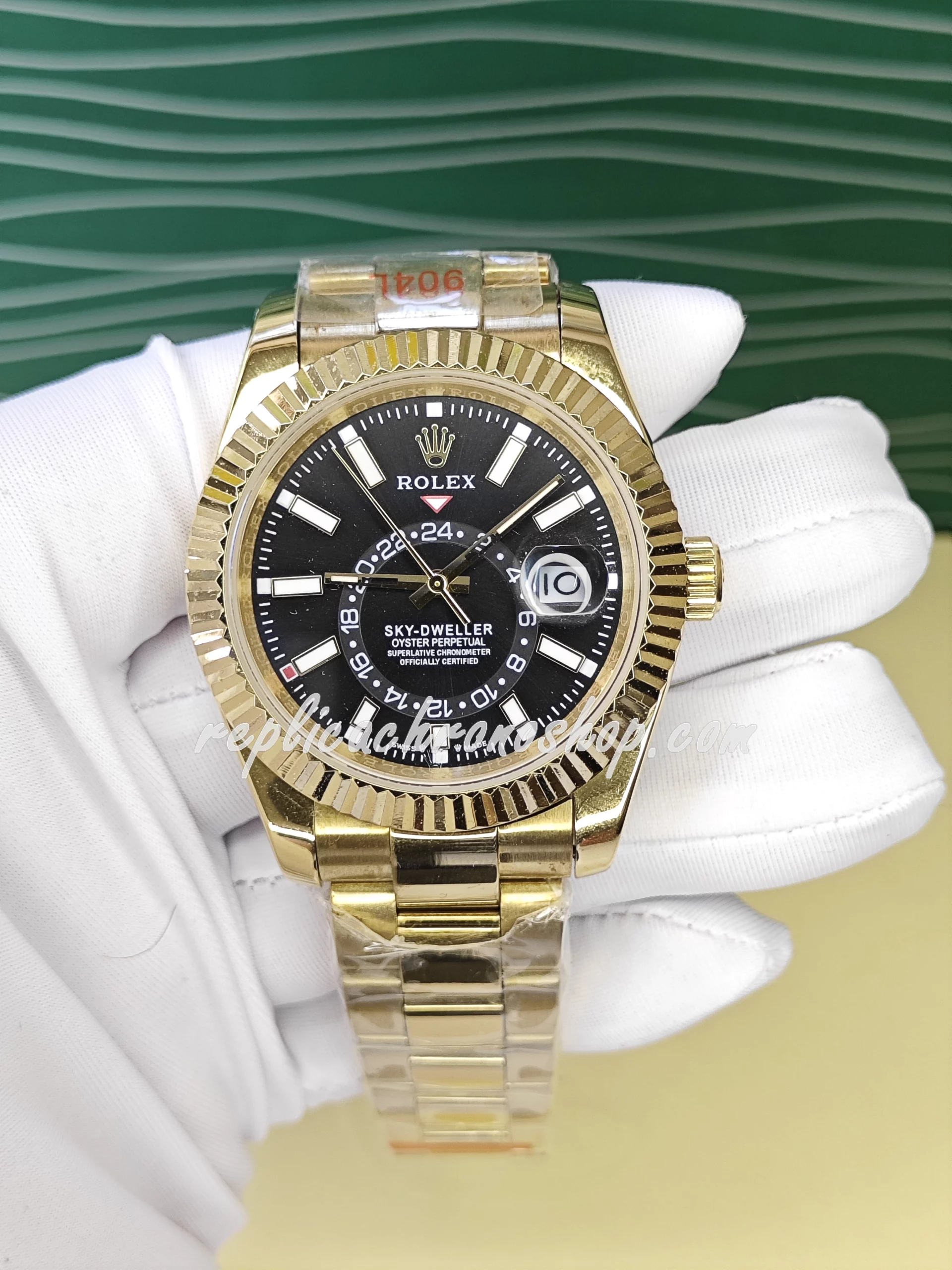 Replica Rolex Sky-Dweller 326938: Swiss-Made Automatic Movement & Elegant Design