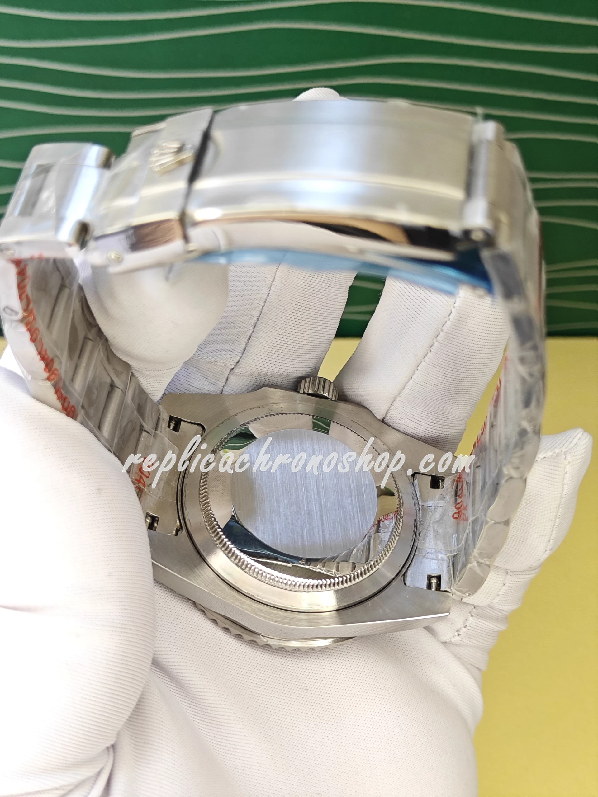 Explore the Replica Rolex Submariner 116610LN – High-Quality Swiss Replica with Ceramic Bezel - Image 7