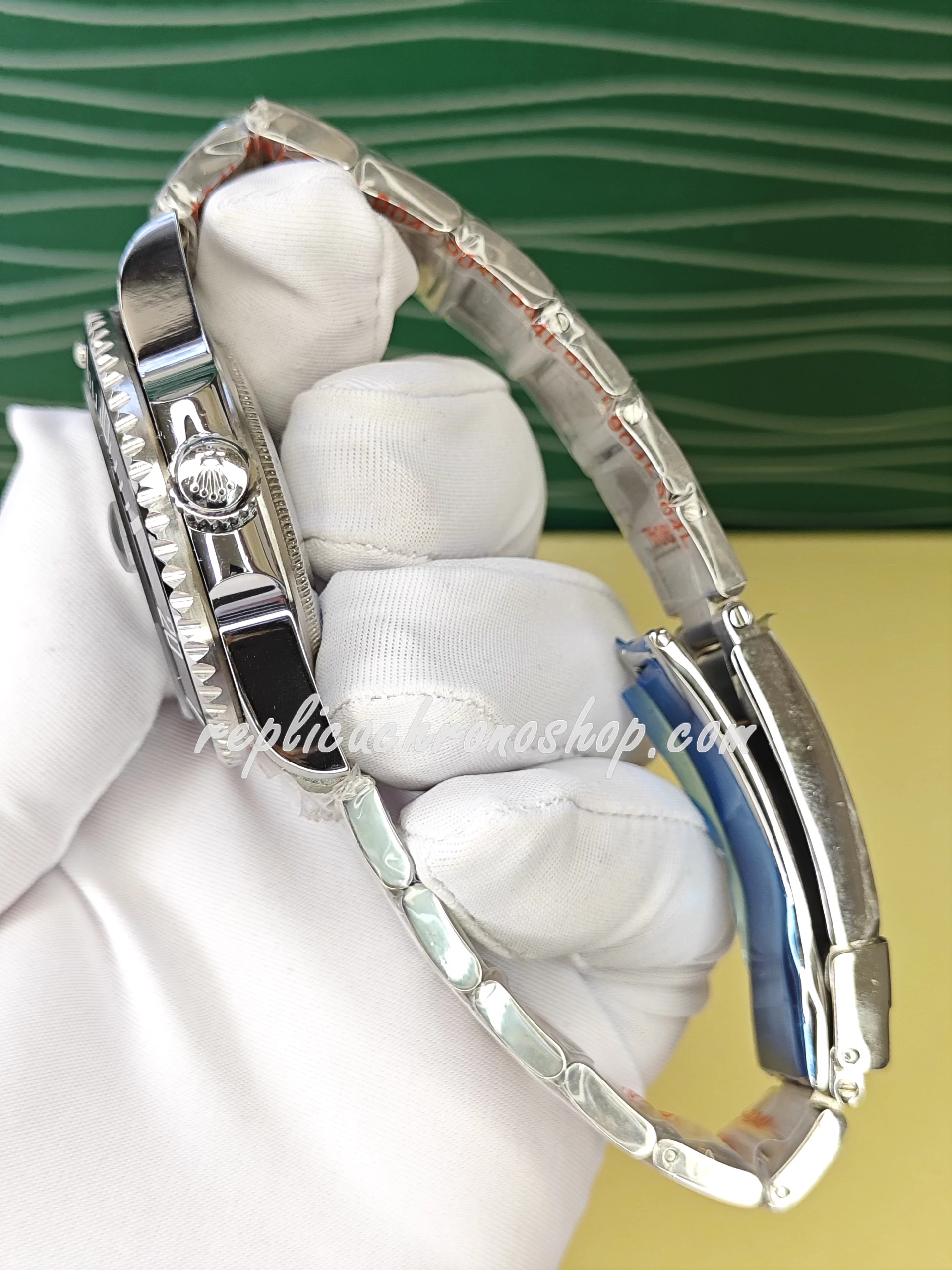 Explore the Replica Rolex Submariner 116610LN – High-Quality Swiss Replica with Ceramic Bezel - Image 5